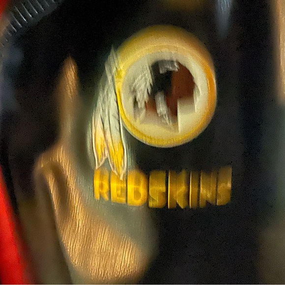 Redskins hat and leather jacket - Picture 9 of 9